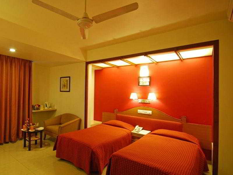 Hotel Park Central Koregaon Park Poona Kamer foto