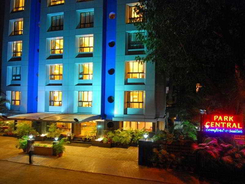 Hotel Park Central Koregaon Park Poona Buitenkant foto